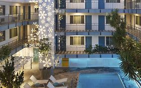 The Beverly Laurel Hotel At West Hollywood